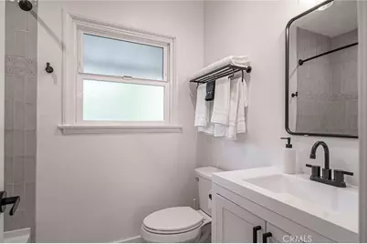 618 N Pass, Burbank, CA 91505 - Photo 20