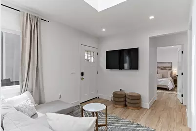 618 N Pass, Burbank, CA 91505 - Photo 26