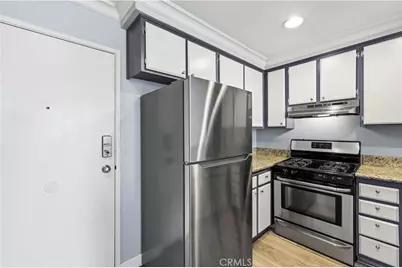 5143 Bakman Avenue #320, North Hollywood, CA 91601 - Photo 14