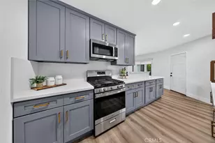 7907 Satsuma, Los Angeles, CA 91352 - Photo 14