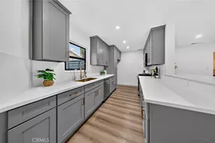 7907 Satsuma, Los Angeles, CA 91352 - Photo 12