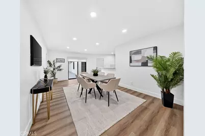 7907 Satsuma, Los Angeles, CA 91352 - Photo 8