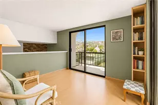 1971 Rodney, Los Angeles, CA 90027 - Photo 12