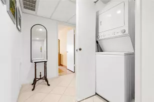 1971 Rodney, Los Angeles, CA 90027 - Photo 6