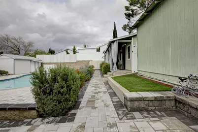 6911 Valmont Street, Tujunga, CA 91042 - Photo 40