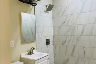 3921 E Livingston, Long Beach, CA 90803 - Photo 16