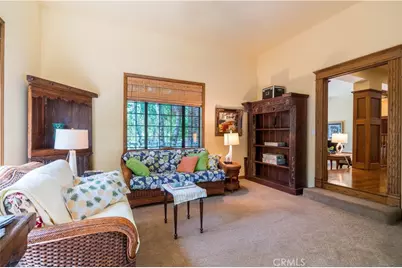 375 Berkshire Avenue, La Canada Flintridge, CA 91011 - Photo 32