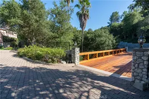 375 Berkshire Ave, La Canada Flintridge, CA 91011 - Photo 64