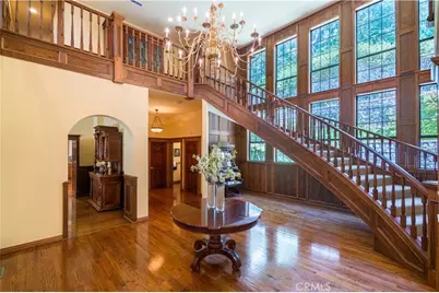 375 Berkshire Avenue, La Canada Flintridge, CA 91011 - Photo 10