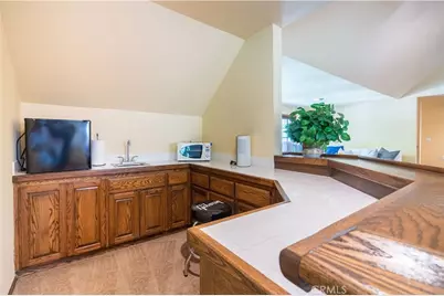 375 Berkshire Avenue, La Canada Flintridge, CA 91011 - Photo 60