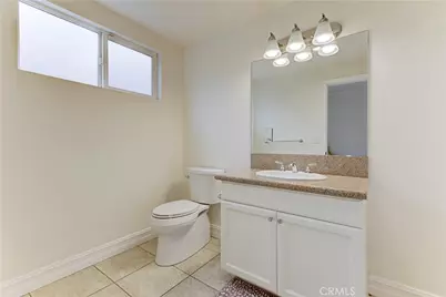 565 E San Jose #Ph1, Burbank, CA 91501 - Photo 28