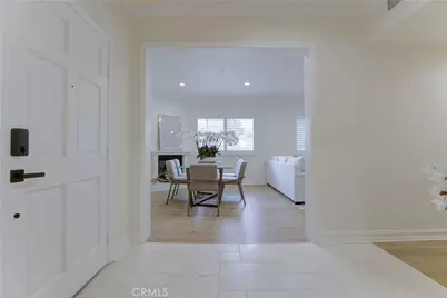 565 E San Jose #Ph1, Burbank, CA 91501 - Photo 12