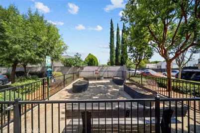 2730 Santa Anita, El Monte, CA 91733 - Photo 32