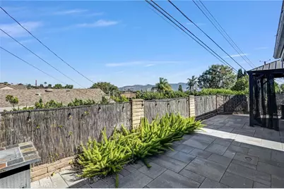 824 Stanford Road, Burbank, CA 91504 - Photo 40