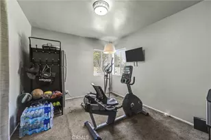 824 Stanford Rd, Burbank, CA 91504 - Photo 34