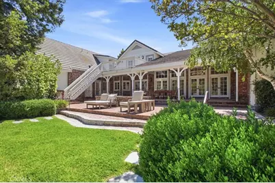 26650 Macmillan Ranch, Canyon Country, CA 91387 - Photo 2