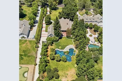 26650 Macmillan Ranch, Canyon Country, CA 91387 - Photo 4