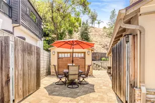 1232 E Elmwood Ave, Burbank, CA 91501 - Photo 34