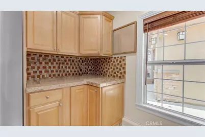 1232 E Elmwood Avenue, Burbank, CA 91501 - Photo 26
