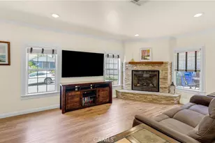 1232 E Elmwood Ave, Burbank, CA 91501 - Photo 10