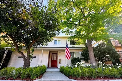 2520 Montrose Avenue, Montrose, CA 91020 - Photo 2
