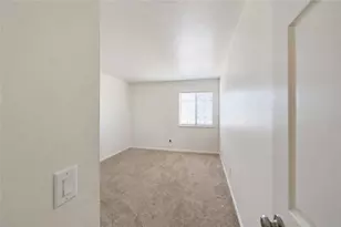 2607 Dove Creek Ln, Pasadena, CA 91107 - Photo 34