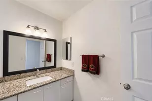 2607 Dove Creek Ln, Pasadena, CA 91107 - Photo 32