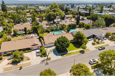 19240 Knapp Street, Northridge, CA 91324 - Photo 46