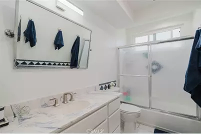 19240 Knapp Street, Northridge, CA 91324 - Photo 30