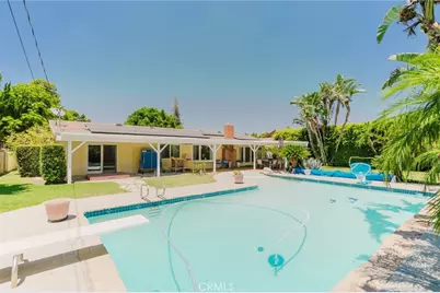 19240 Knapp Street, Northridge, CA 91324 - Photo 42