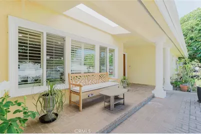 19240 Knapp Street, Northridge, CA 91324 - Photo 4