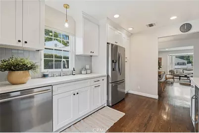 5423 Columbus Ave, Sherman Oaks, CA 91411 - Photo 1