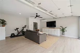 5423 Columbus Ave, Sherman Oaks, CA 91411 - Photo 20