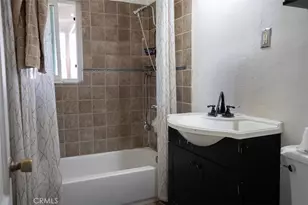 1401 S Whitemarsh, Compton, CA 90220 - Photo 18