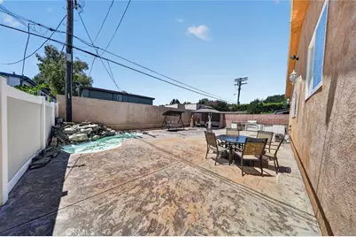 14930 Hartland Street, Van Nuys, CA 91405 - Photo 40