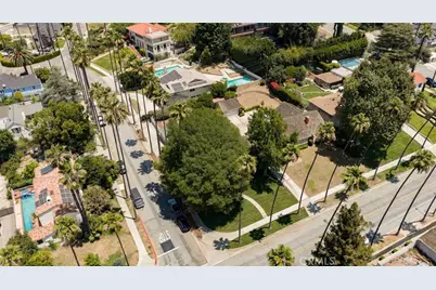 203 E Mountain, Glendale, CA 91207 - Photo 24