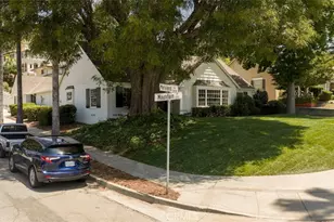 203 E Mountain, Glendale, CA 91207 - Photo 2