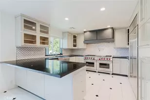7305 Verdugo Crestline Dr, Tujunga, CA 91042 - Photo 12