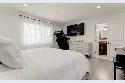 9350 Rhea Avenue, Northridge, CA 91324 - Photo 10