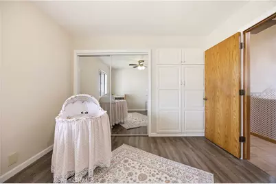 10170 Maude Ave, Sunland, CA 91040 - Photo 32