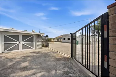 10170 Maude Ave, Sunland, CA 91040 - Photo 6