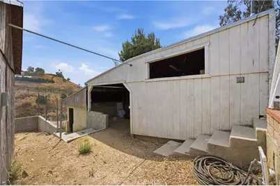 10170 Maude Ave, Sunland, CA 91040 - Photo 46