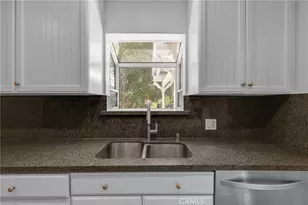 19000 Strathern, Reseda, CA 91335 - Photo 14