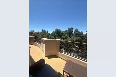 12067 Guerin Street #305, Studio City, CA 91604 - Photo 8
