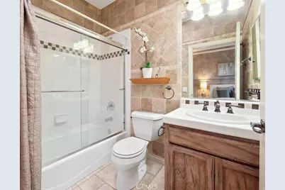 12067 Guerin Street #305, Studio City, CA 91604 - Photo 24