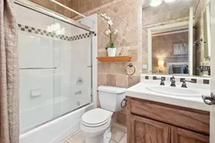 12067 Guerin St, Studio City, CA 91604 - Photo 24