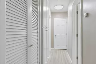 5521 McLennan, Encino, CA 91436 - Photo 16