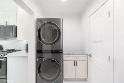 12521 Stagg Street, North Hollywood, CA 91605 - Photo 12