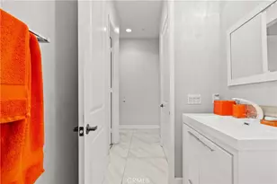 6920 Valmont, Tujunga, CA 91042 - Photo 38
