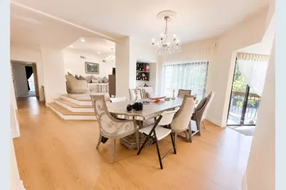 1313 Valley View #202, Glendale, CA 91202 - Photo 2